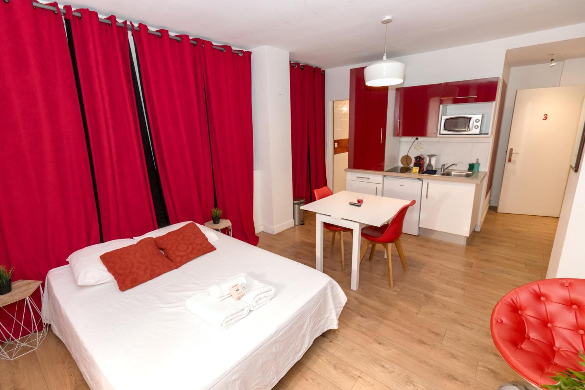 Studio rouge Ramblas Centre Toulouse Extérieur photo